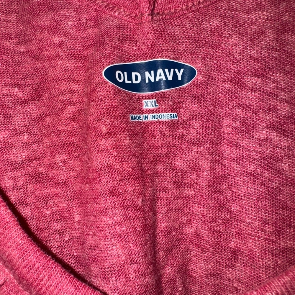 New with tags Old Navy Women's Ruffled Burgundy Blouse - Picture 2 of 4